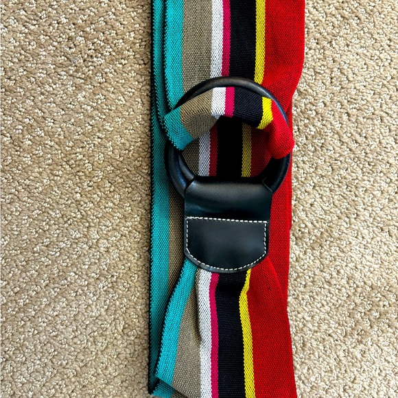 Vintage Striped Woven Belt with Wooden rings - Picture 6 of 8